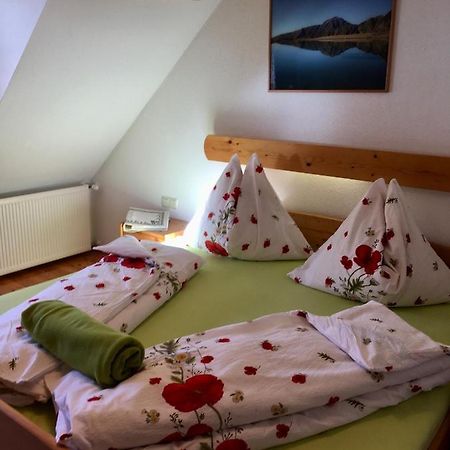 Bio-Bauernhof Anawander Vila Mariahof Exterior foto